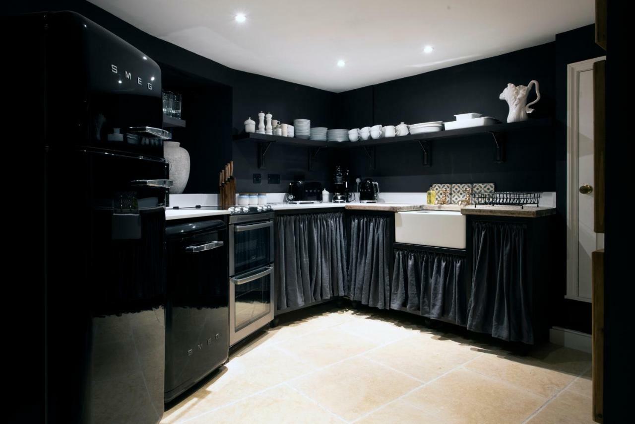 Stylish & Spacious City Center Georgian Townhouse Бат Екстериор снимка